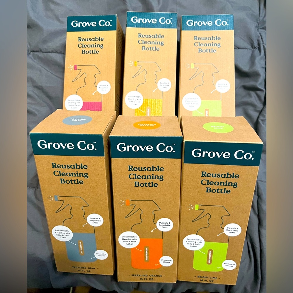6 Grove co reusable glass spray bottles